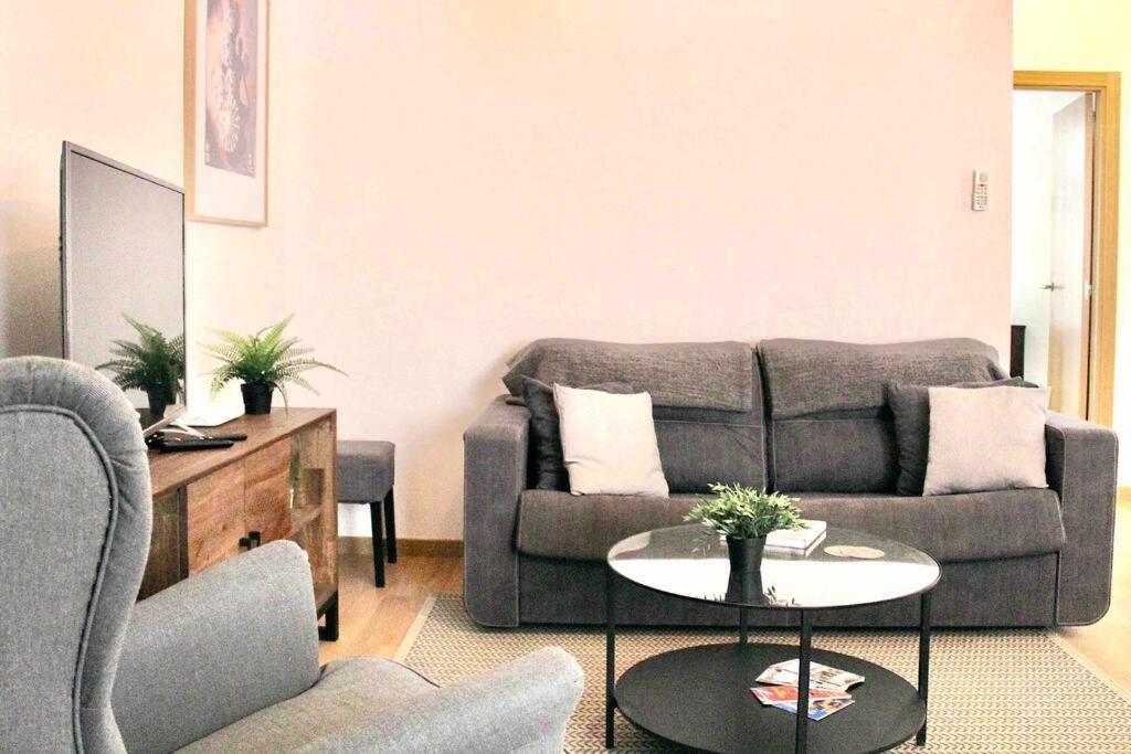 Downtown Jinetes Deluxe With Pool & Free Parking Apartment มาลากา ภายนอก รูปภาพ